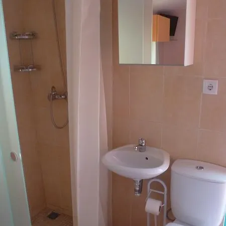 Kubik Rupik Suites & Cottage *