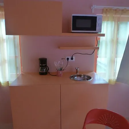 Kubik Rupik Suites & Cottage Porto